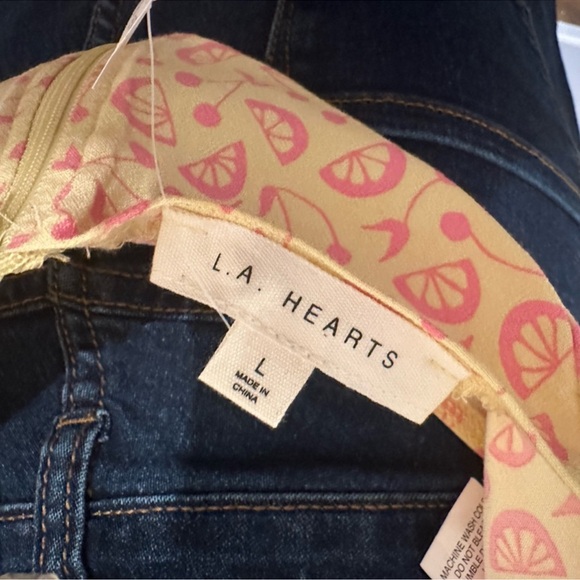 Pink Patterned Halter Top - Picture 6 of 7